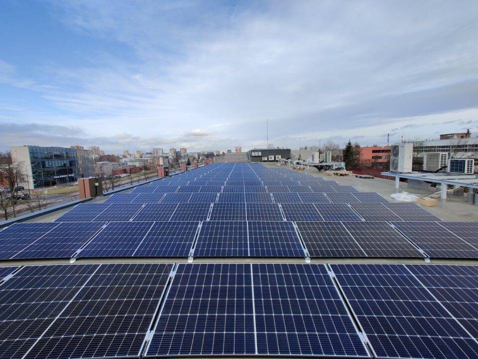 Parama verslui saulės elektrinėms